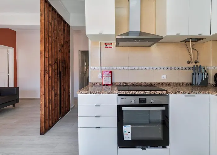 Omega * Σετούμπαλ